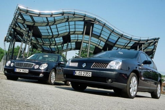 Mercedes E-Klasse gegen Renault Vel Satis Mercedes E-Klasse gegen Renault Vel Satis
