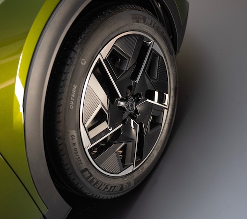 Peugeot 408/E-408 Facelift !! Sperrfrist 09. Januar 09:30 Uhr !!