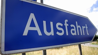 Verkehrsschild - Autobahnausfahrt
