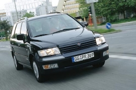 Mitsubishi Space Wagon 2.0 Cool