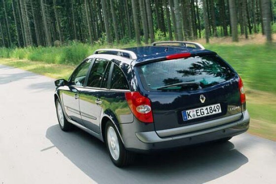 Renault Laguna Grandtour 2.2 dCi Initiale Renault Laguna Grandtour 2.2 dCi Initiale