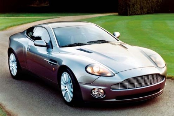 Im Dienstwagen Ihrer Majestät