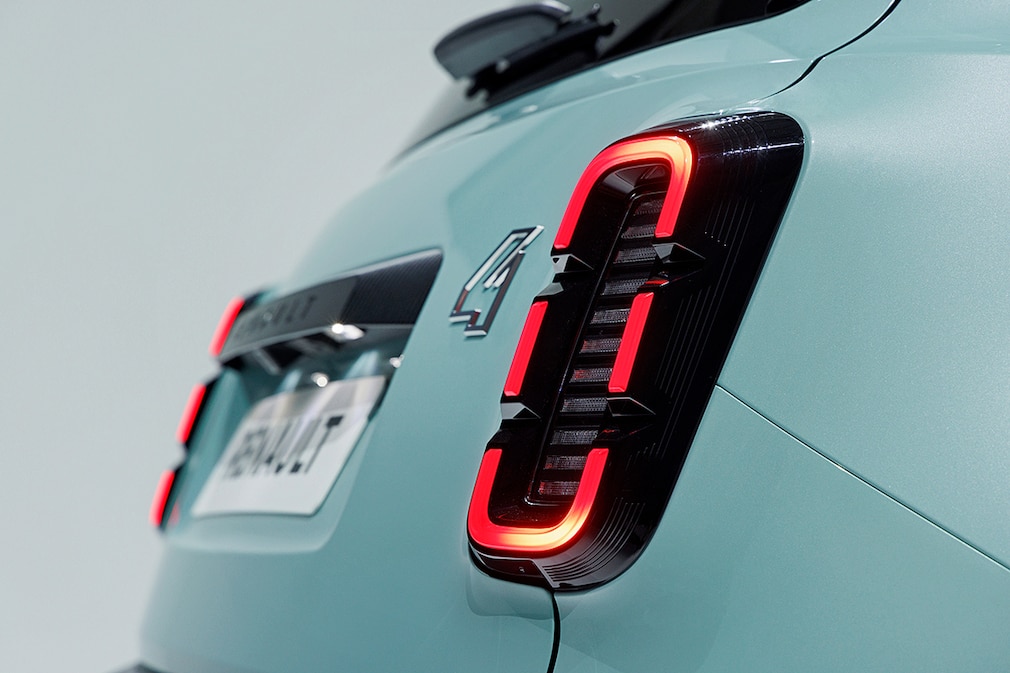 Renault R4 E-TECH Iconic Verte