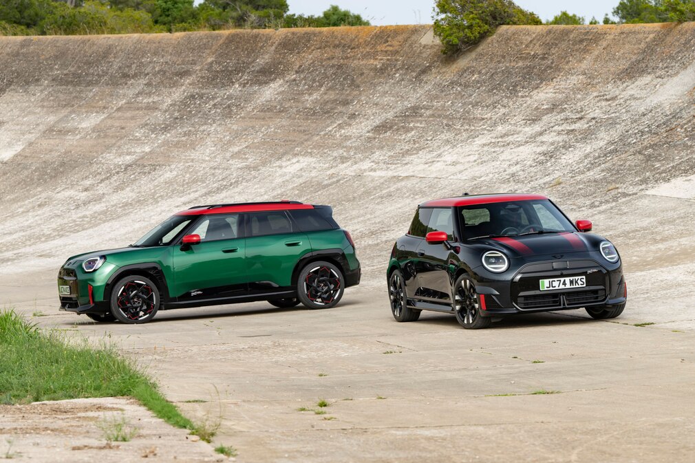 Mini John Cooper Works Electric und Mini John Cooper Works Aceman