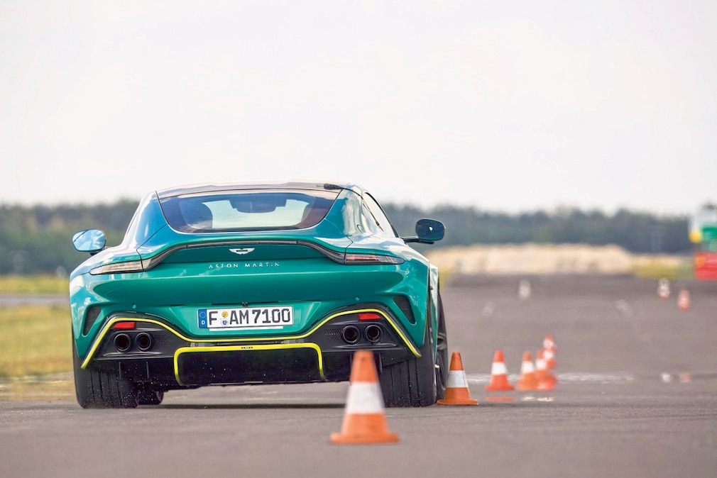 Aston Martin Vantage