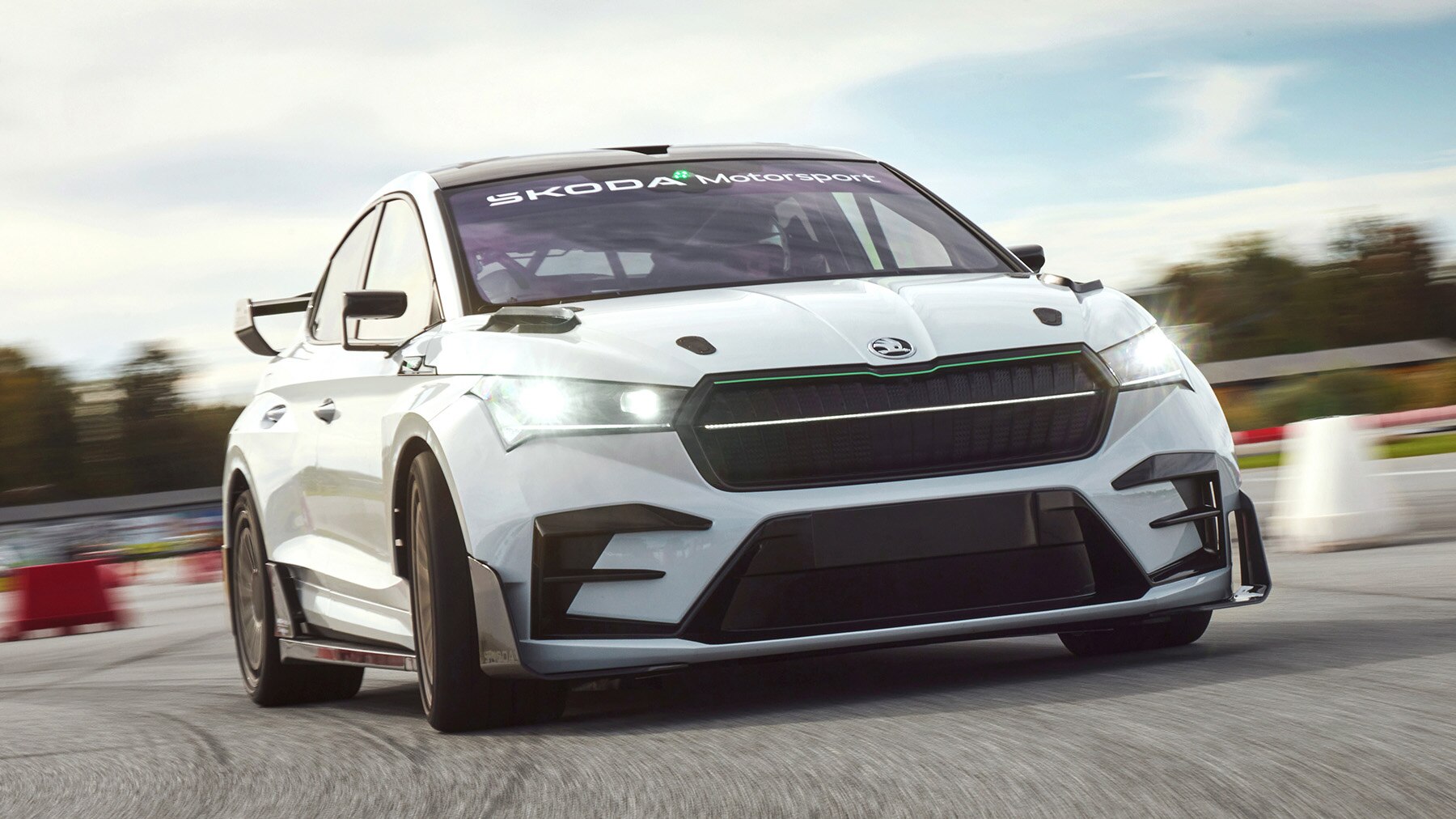 Skoda-zeigt-elektrische-Motorsport-Studie