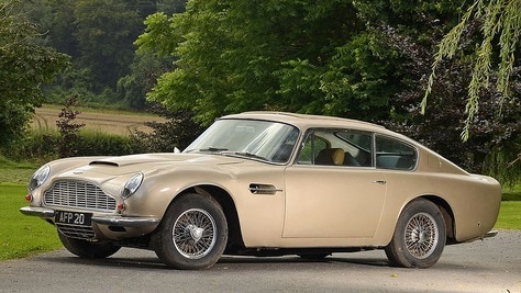 Aston Martin DB6