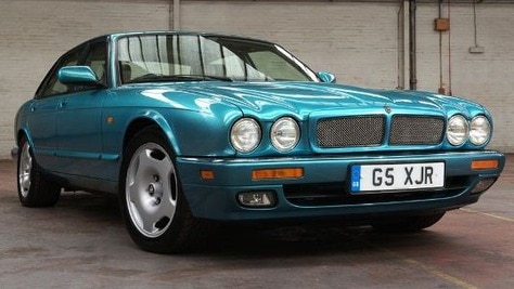 Jaguar XJR