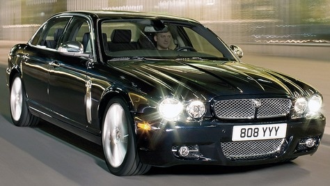 Jaguar XJR