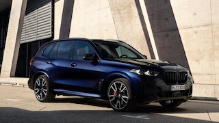 BMW X5 M60i