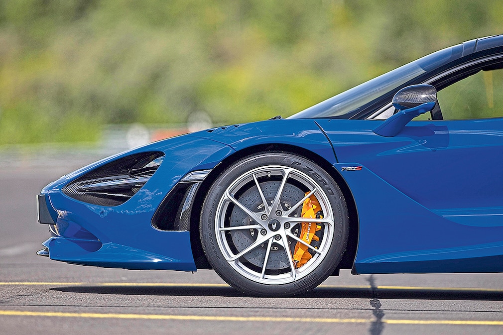 McLaren 750S