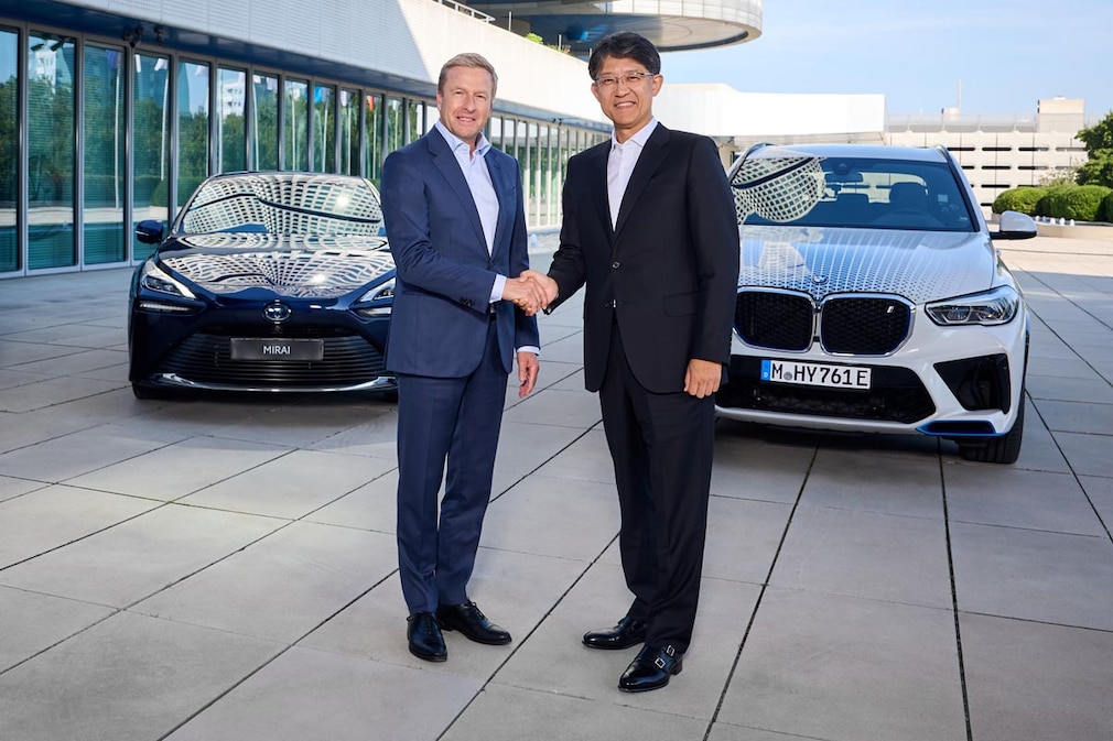 BMW plant Brennstoffzellenauto-Kleinserie ab 2028 wasserstoff zukunft plan toyota oliver zipse kohi sato