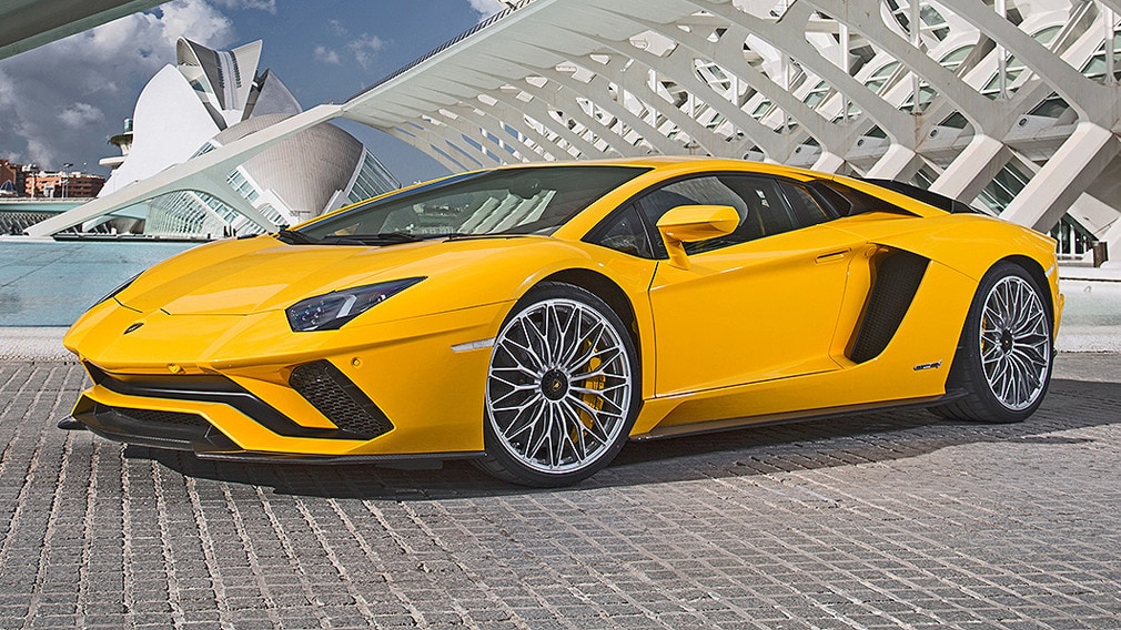 Lamborghini Aventador