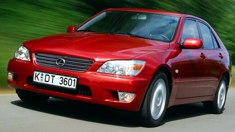 Lexus IS