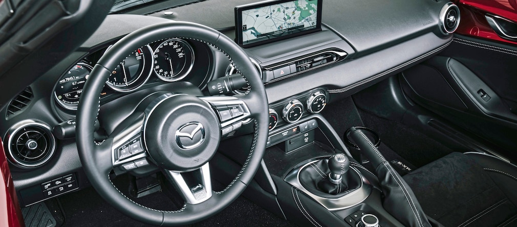 Mazda MX-5 RF Skyactiv-G 184