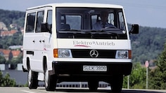 Mercedes 100