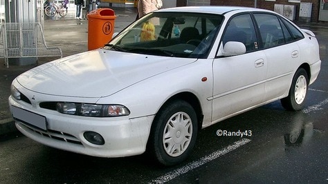 Mitsubishi Galant