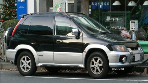 Mitsubishi Space Runner