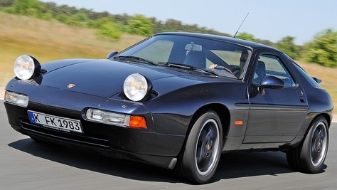 Porsche 928
