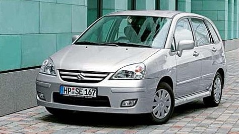 Suzuki Liana
