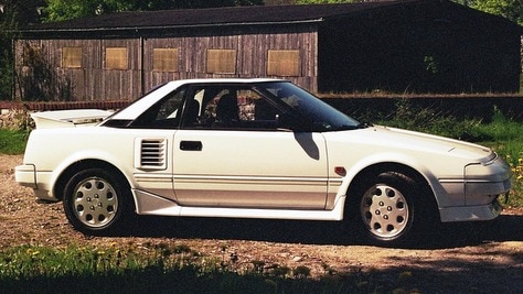 Toyota MR2