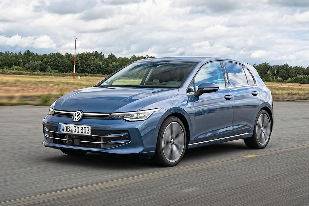VW Golf 1.5 eTSI DSG