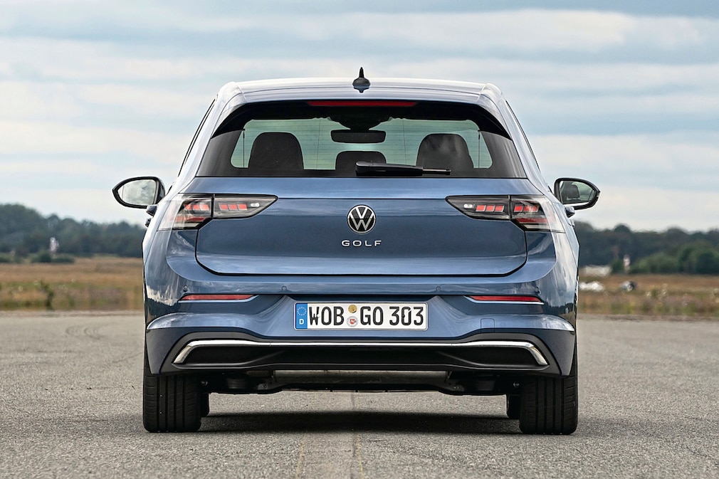 VW Golf 1.5 eTSI DSG