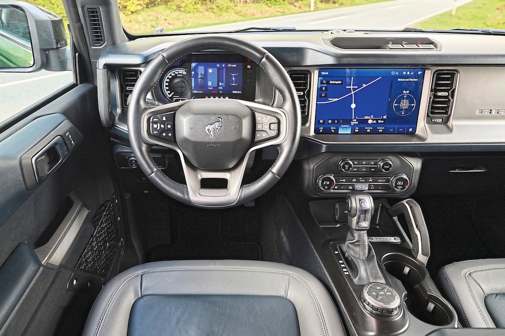 Ford Bronco 2.7L EcoBoost 4x4