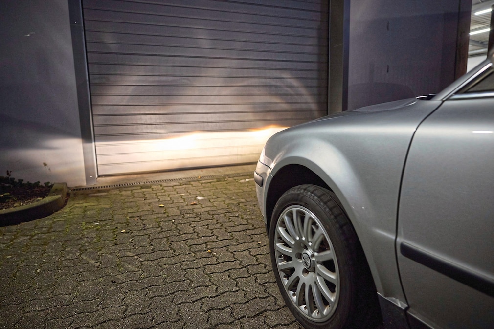 Scheinwerfer-Wechsel, Scheinwerfer-Reparatur