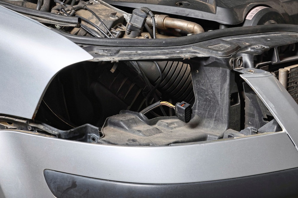 Scheinwerfer-Wechsel, Scheinwerfer-Reparatur
