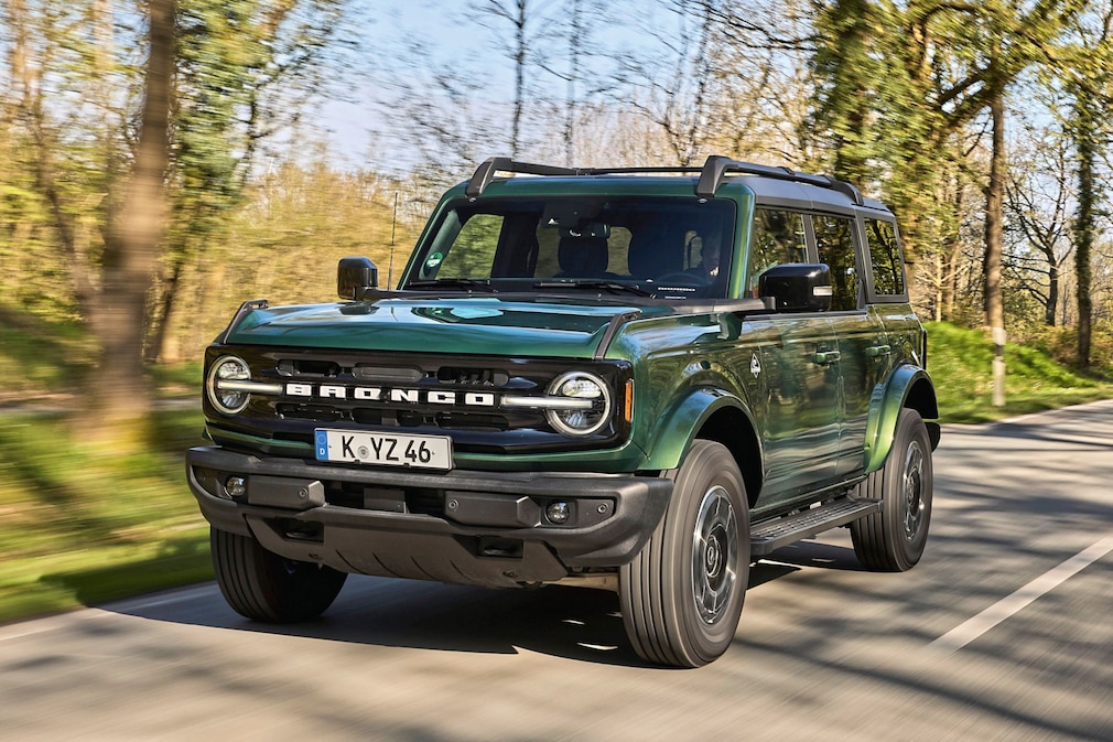 Ford Bronco 2.7L EcoBoost 4x4