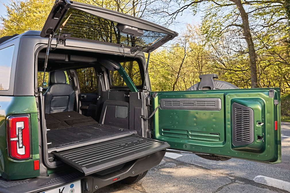 Ford Bronco 2.7L EcoBoost 4x4