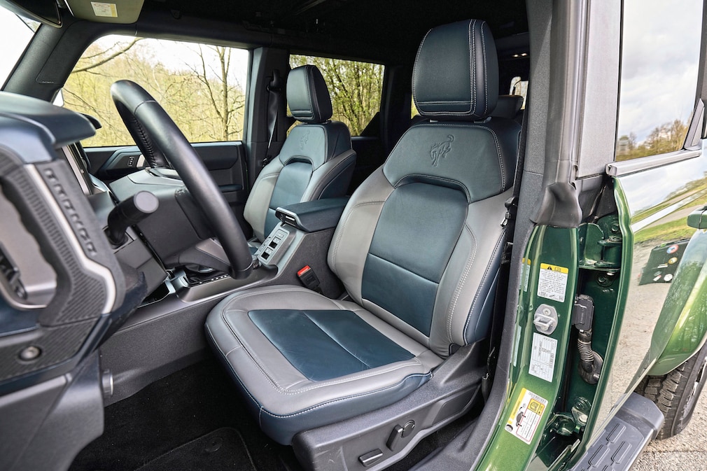 Ford Bronco 2.7L EcoBoost 4x4