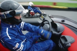 Smart gegen Kart