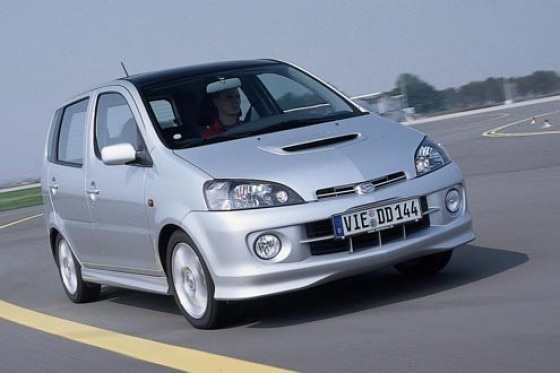 Daihatsu YRV GTti