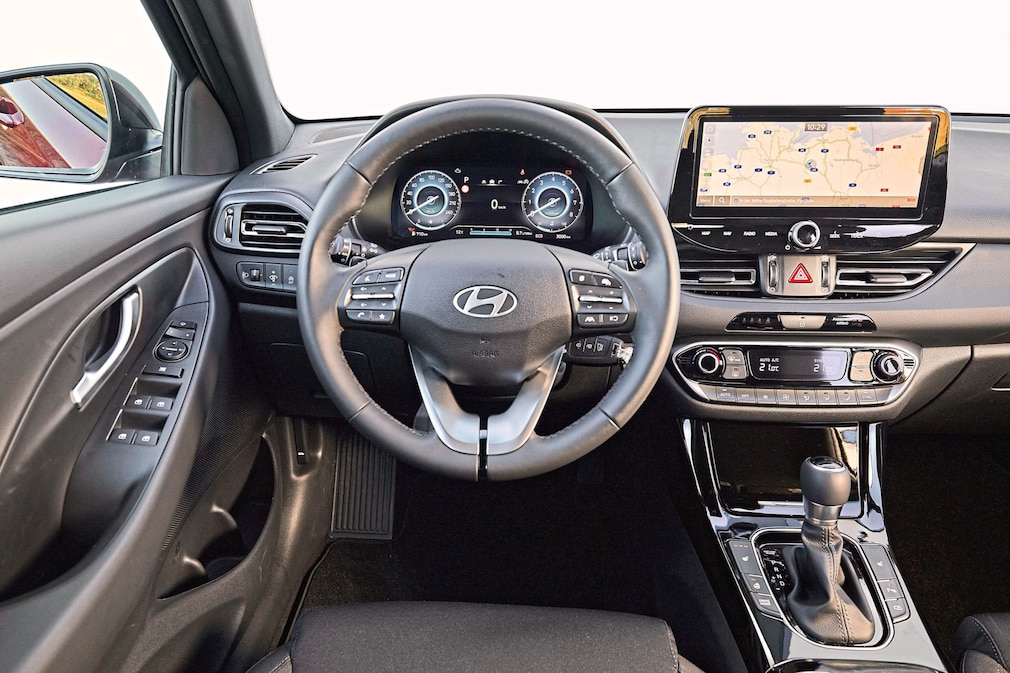 Hyundai i30 1.5 T-GDI 48V Hybrid DCT