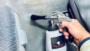 Auti-Innenreinigung: Tornador-Gun