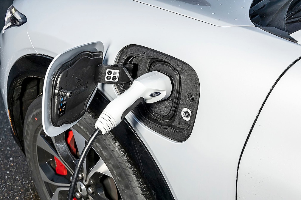 Feinstaub durch Elektroautos Ford Mustang