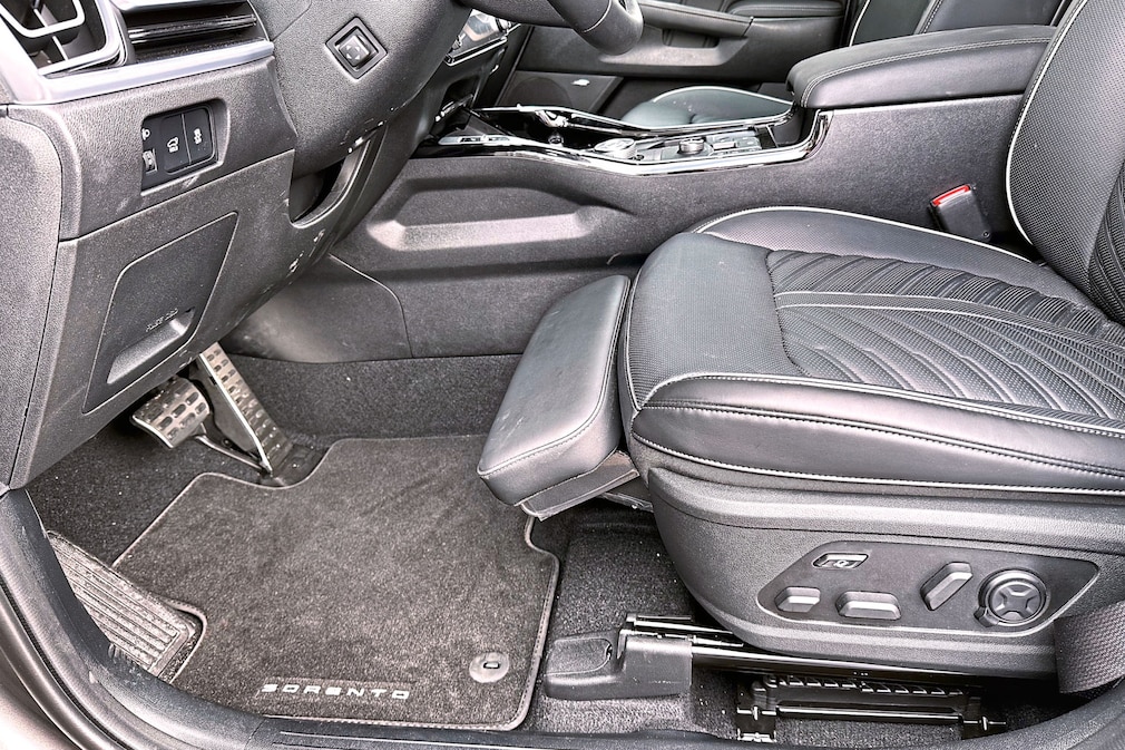 Kia Sorento 1.6 T-GDI Hybrid AWD