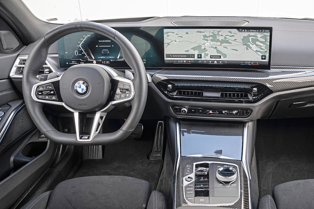 BMW 330i xDrive Touring