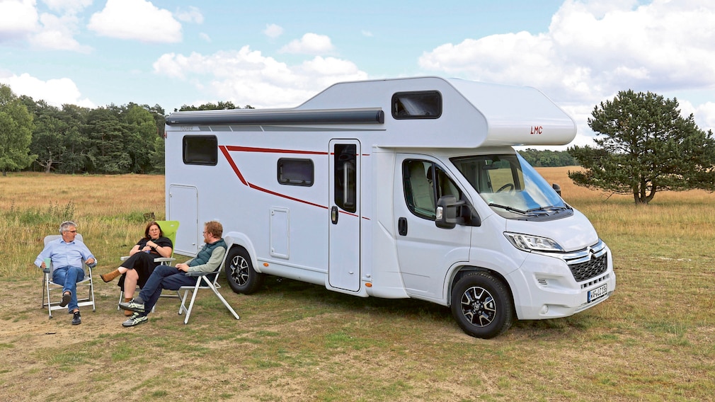 LMC Tourer Alkoven A 690