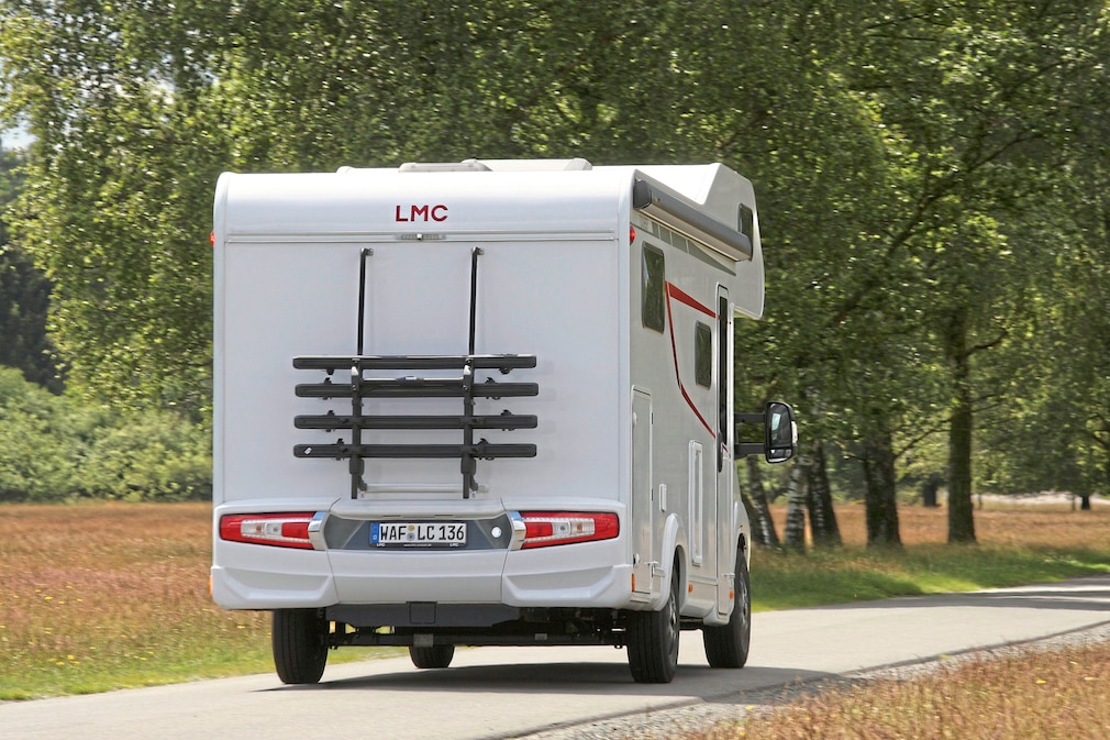 LMC Tourer Alkoven A 690