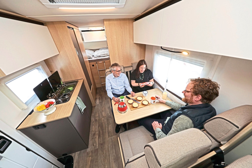 LMC Tourer Alkoven A 690