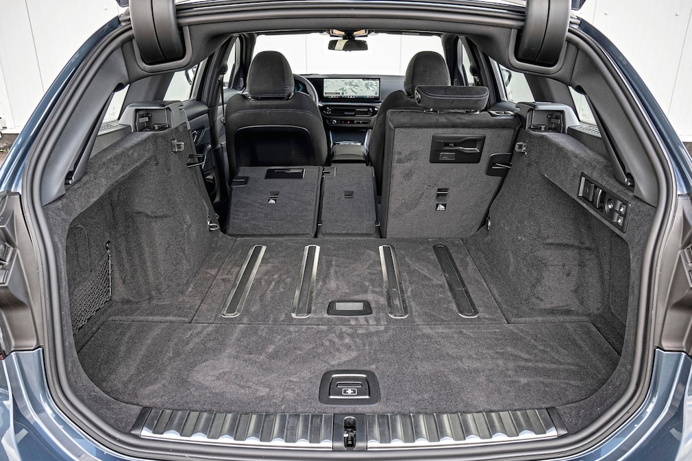 BMW 330i xDrive Touring