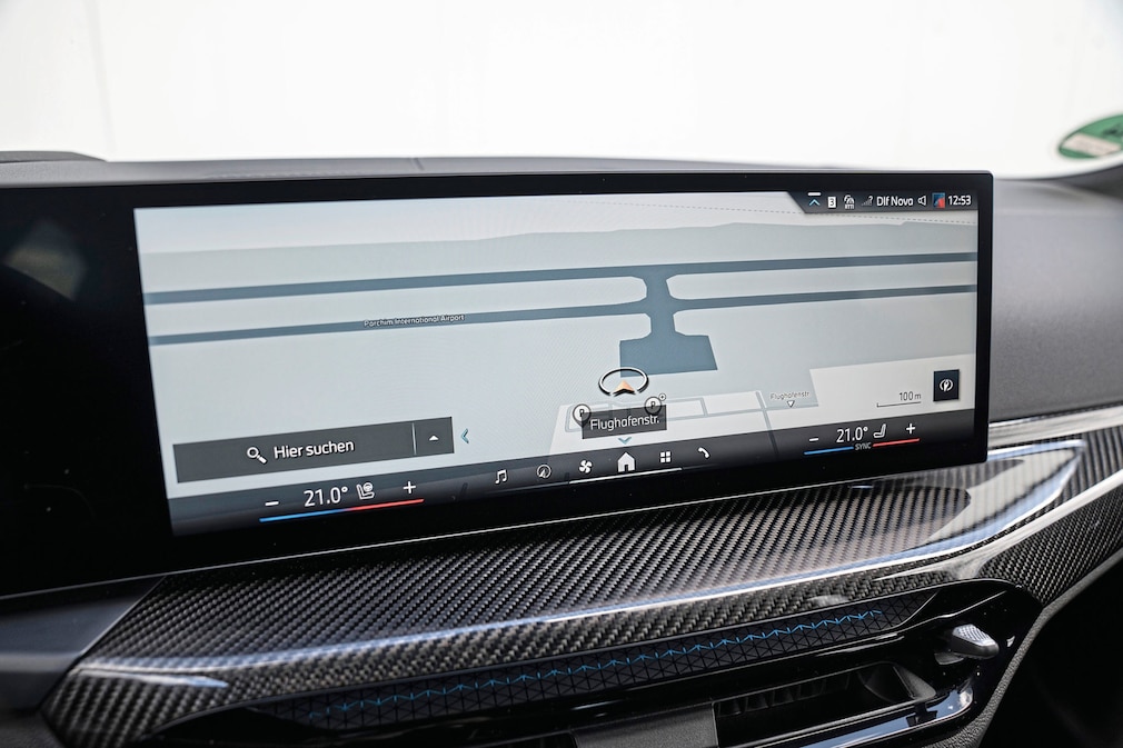 BMW 330i xDrive Touring