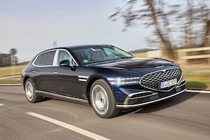 Genesis G90 LWB