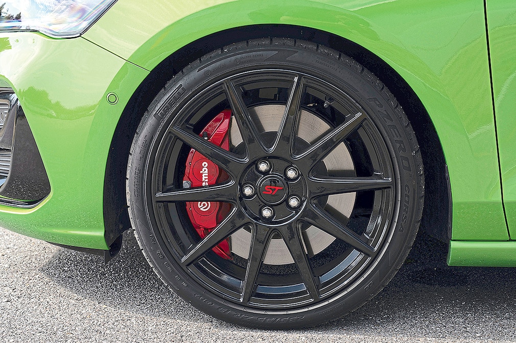 Cupra Leon VZ Ford Focus ST Hyundai i30 N