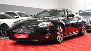 Edles V8-Coupé zum Polo-Preis