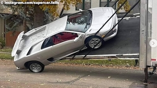 Lamborghini Diablo Lieferunfall