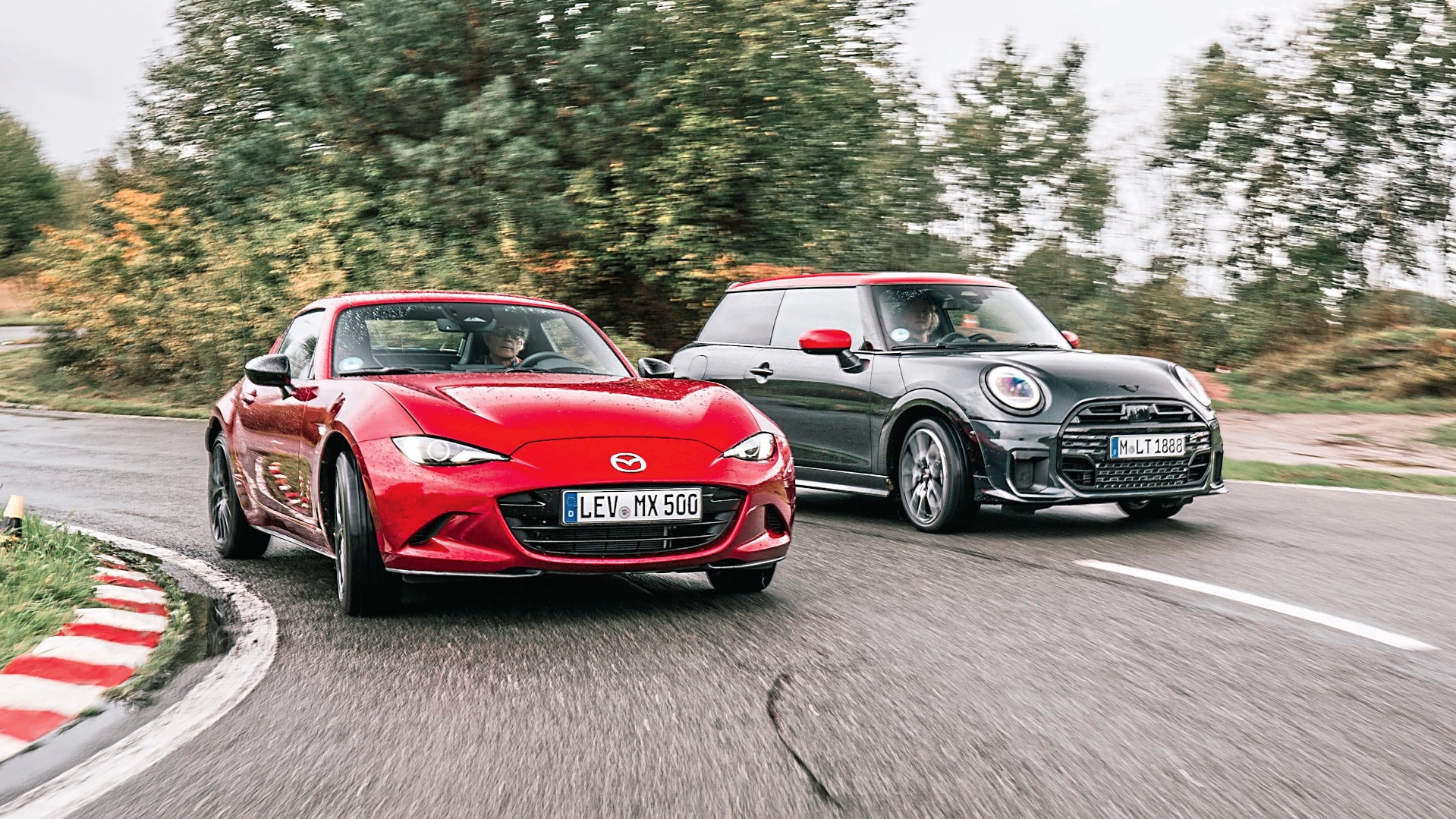 Herz-oder-Hirn-Mazda-MX-5-und-Mini-Cooper-S-im-Sportvergleich
